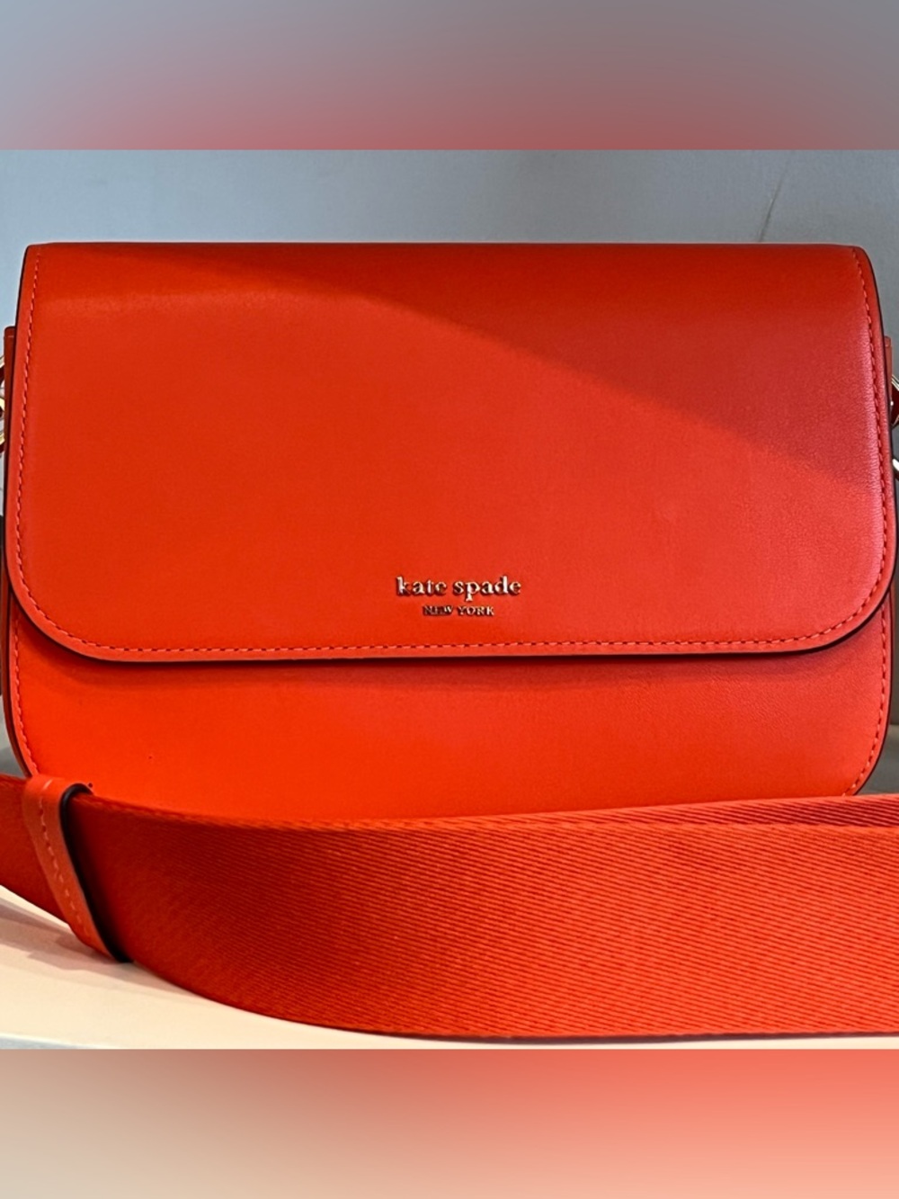 kate spade Buddie Smooth Leather Medium Satchel Magma Orange NWT - Picture 6 of 16
